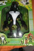 boneco ben 10